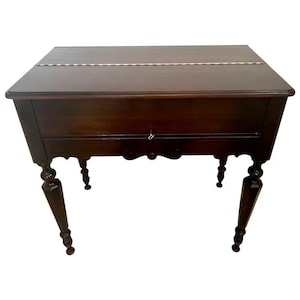 Gorgeous Victorian Spinet Desk Secretary Two drawers pull out pad Locking door