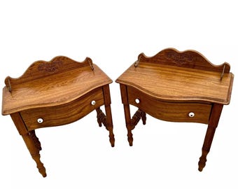Vintage Pair Pulaski Keepsake Side Tables Nightstands single drawer Solid Oak