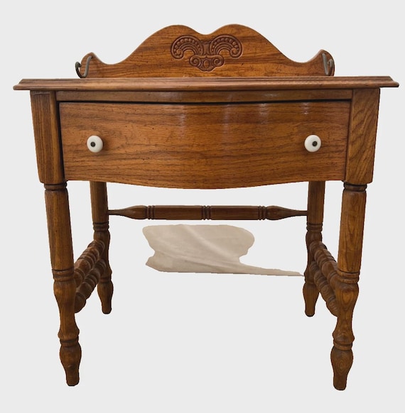 Vintage Pulaski Keepsake Side Table Nightstand Single Dovetail