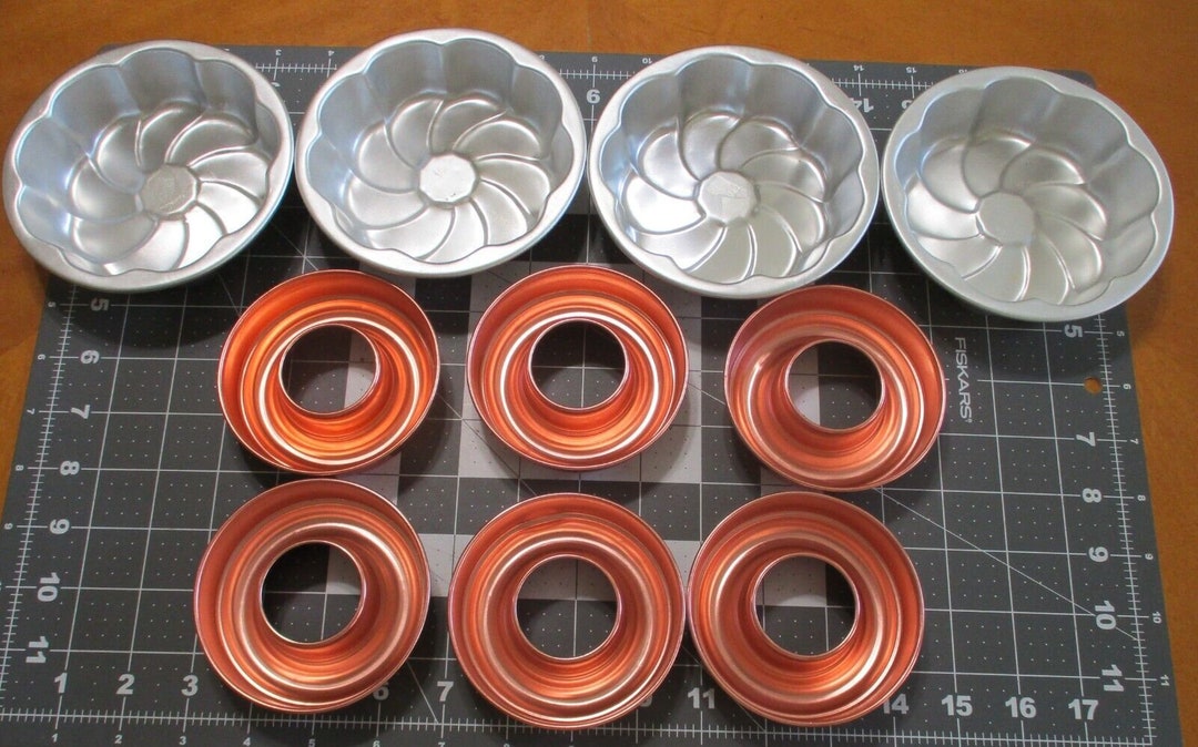 10 VTG Aluminum Tin Jello Gelatin Molds Donut Rings Mini Bundt Cake
