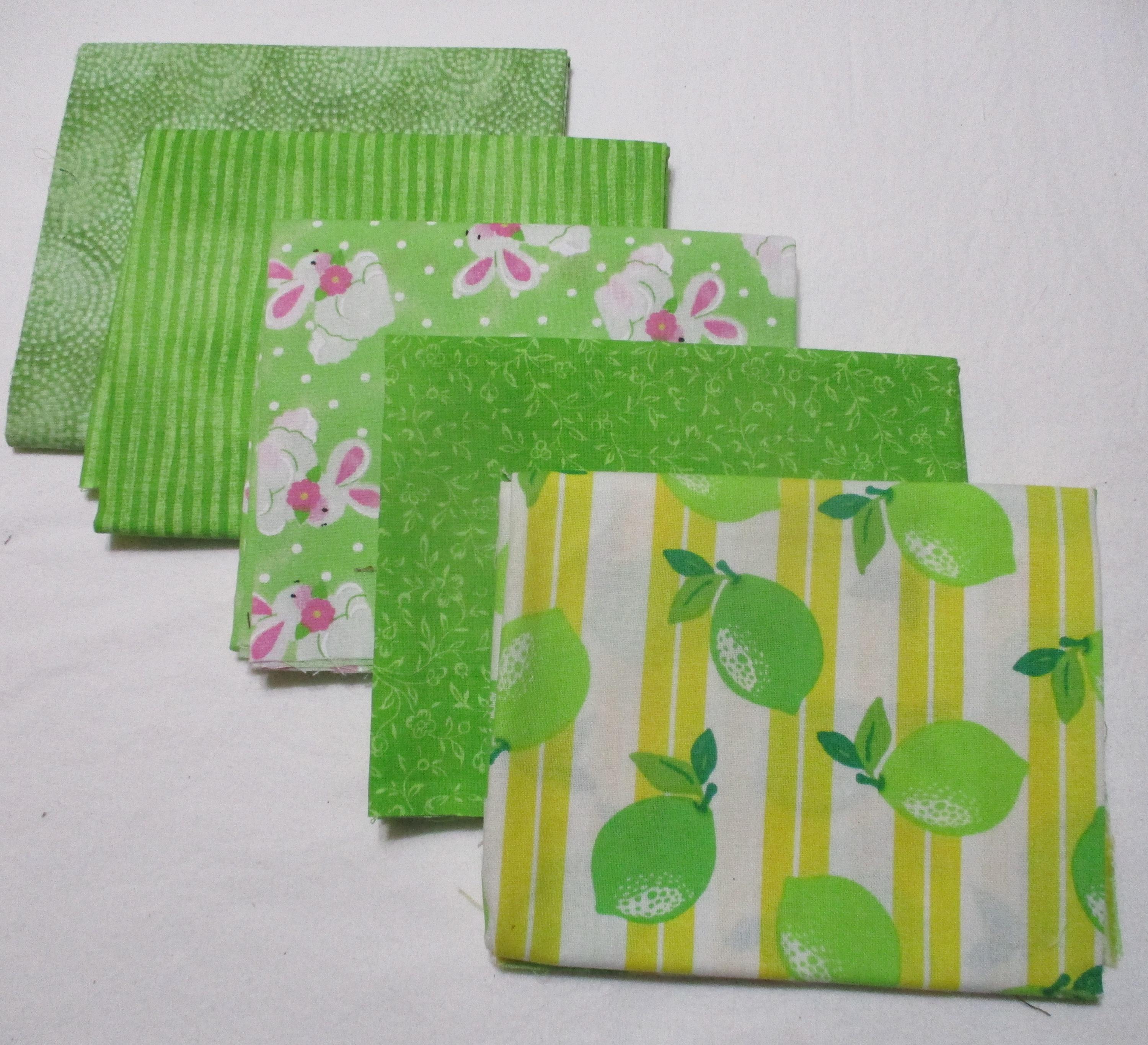 Vintage Green Cotton Fat Quarters: Quilting Fabric Bundle
