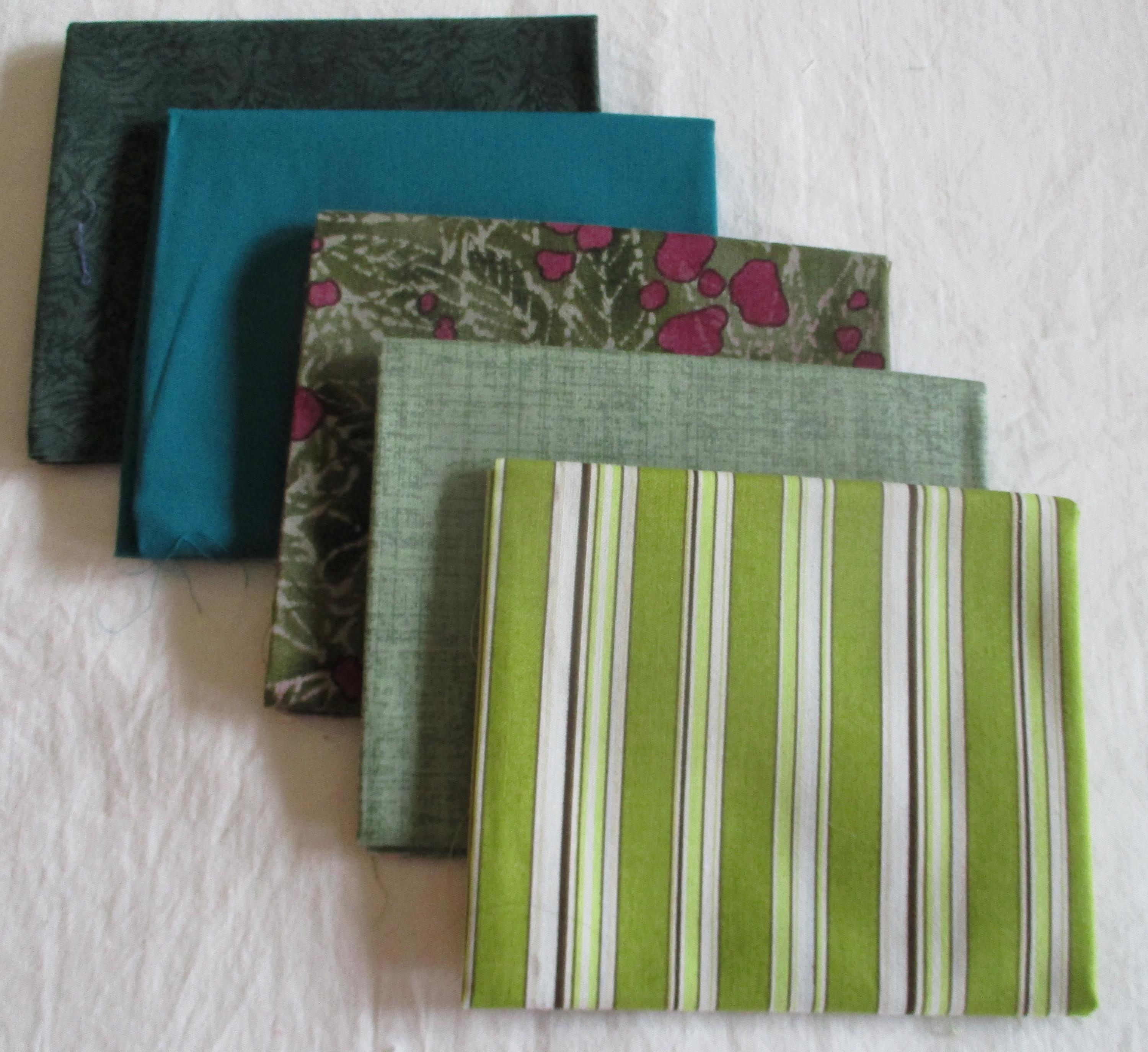 5 Fat quarters  Vintage quilter Green tone  fabric cotton quilting crafts  stash builder Bundle pack lot R