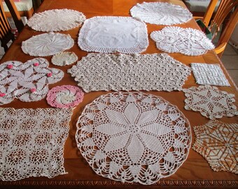 big LOT of Vintage Handmade Crocheted Doily Doilies arts and Crafts 1 pound