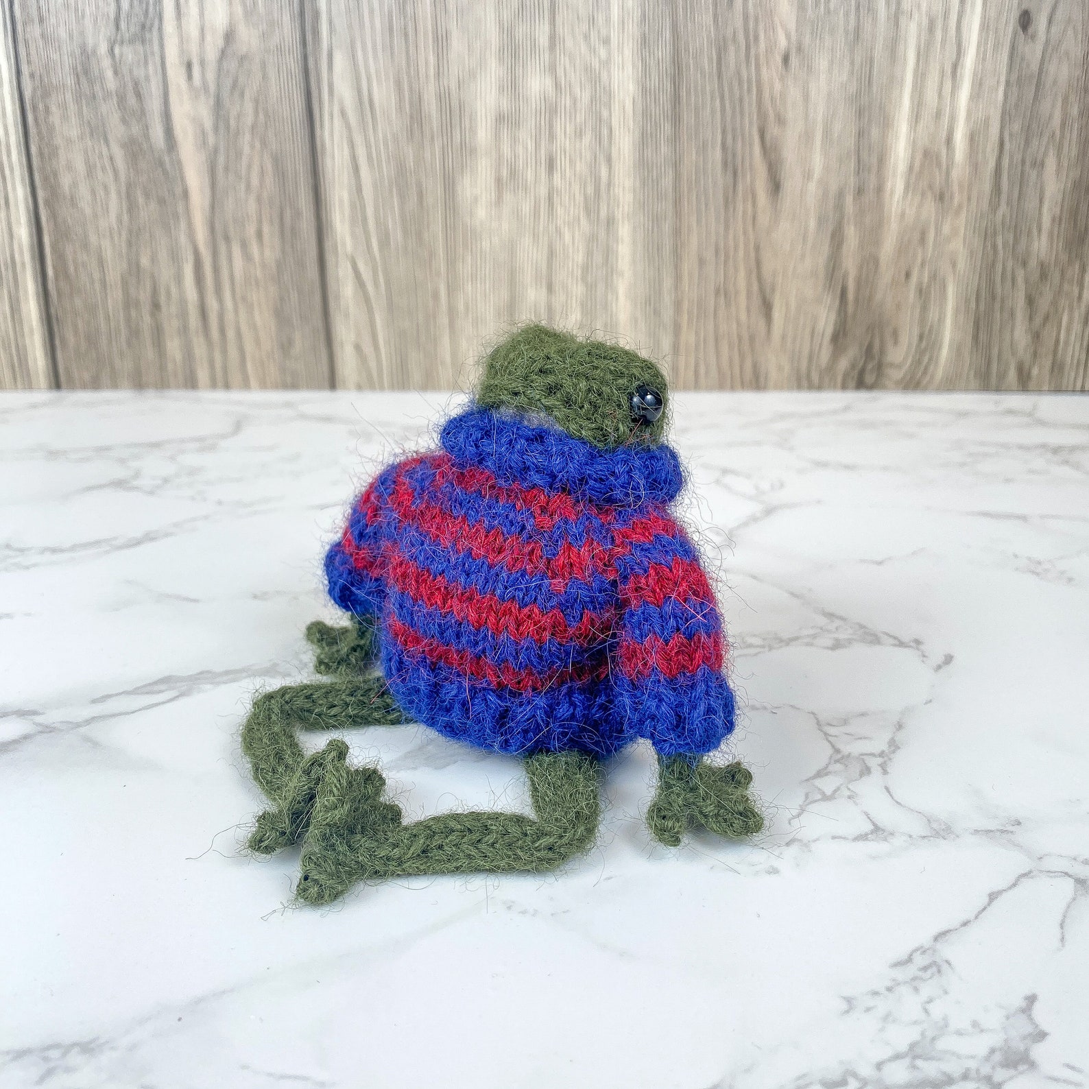 Tiktok frog hoodie Clearance