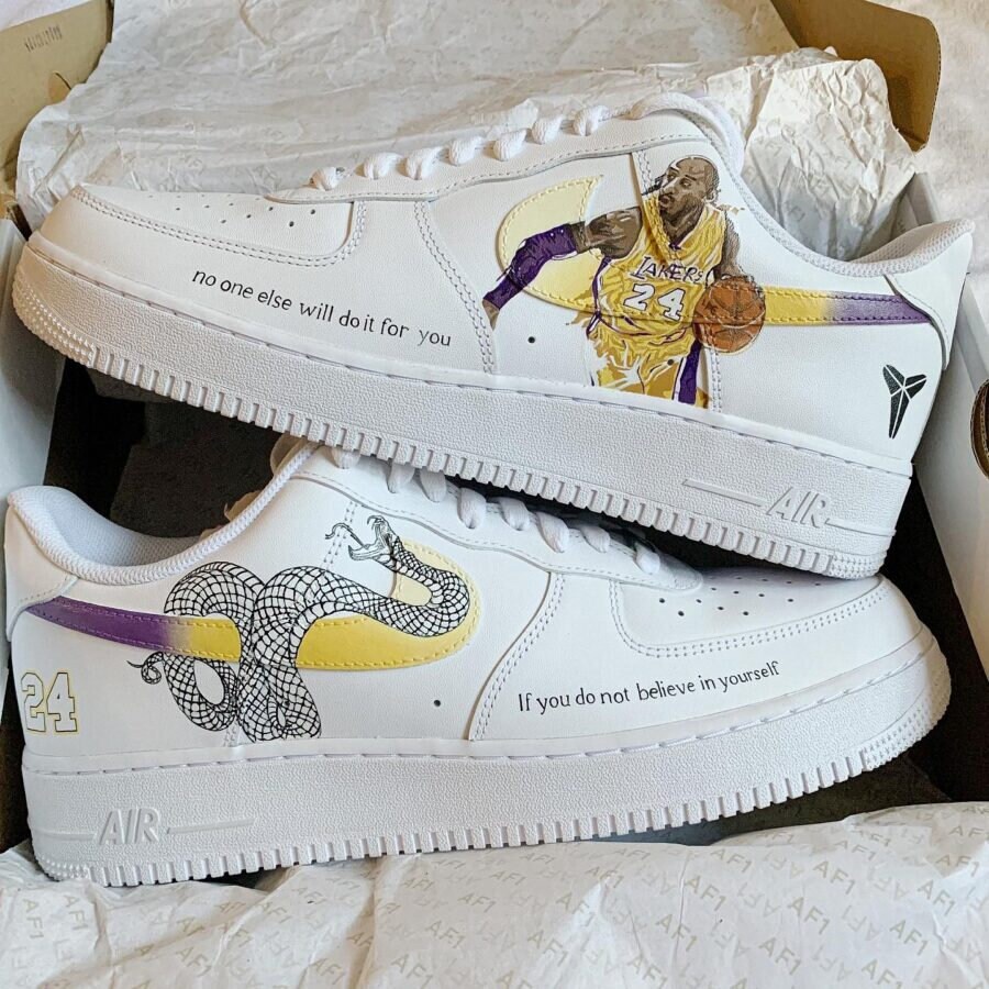 NIKE AIR FORCE 1 LOW RETRO LA Lakers KOBE BRYANT Size 10.5 SHOES