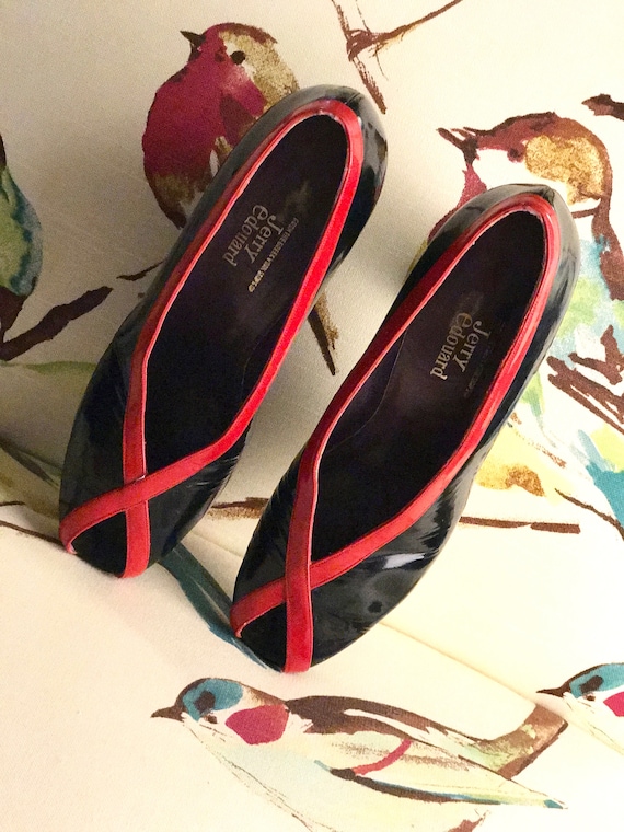 Vintage Peep Toe Pump in Red & Black Patent Leathe
