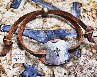 Adjustable leather bracelet - cross - one size fits all