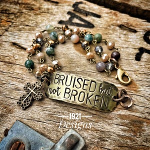 Magullado pero no roto, estampado a mano