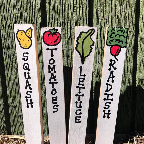 Vegetable Garden Stakes , Plant Tags,  Wood Garden Labels, Gardener Gift, Outdoor Garden Art