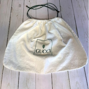 Beautiful Gucci Case / Gucci Dust Bag No Sunglasses included Gucci | Accessories | Gucci Dust Bag | Poshmark main image 3