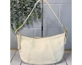 Bolso de hombro pequeño tipo hobo Coach Vintage Y2K de piel blanca 9214 con herrajes de latón