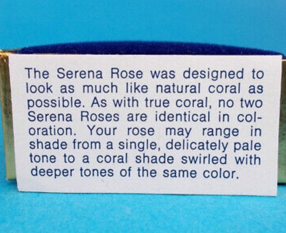 Vtg 1973 Avon SERENA ROSE RING Gold Tone Faux Cor… - image 2