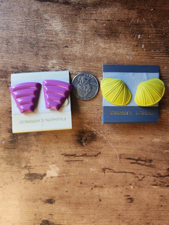 2 pairs of 80s earrings - image 2