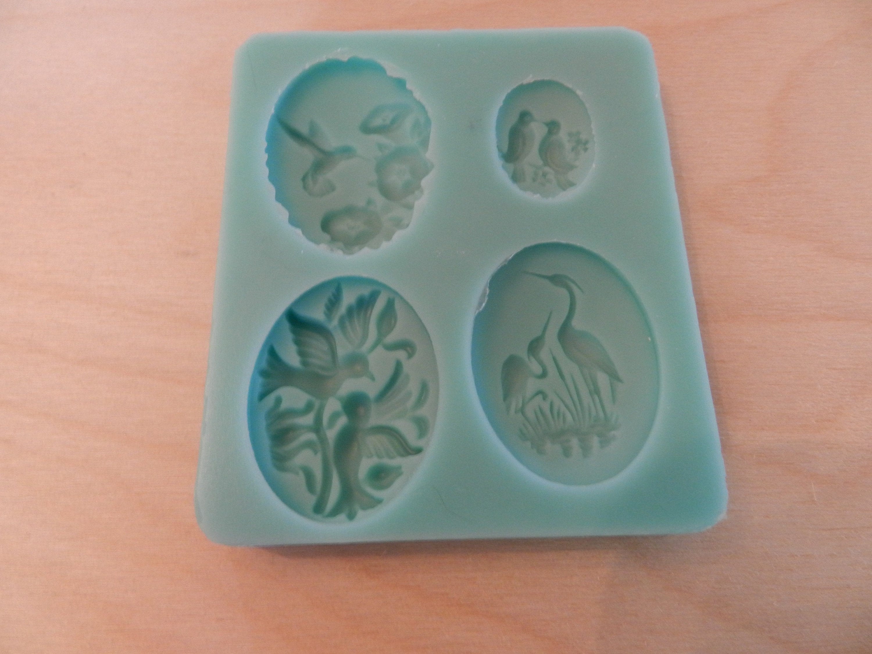 5 White Intaglio Silicone Resin Mold by hildie & jo