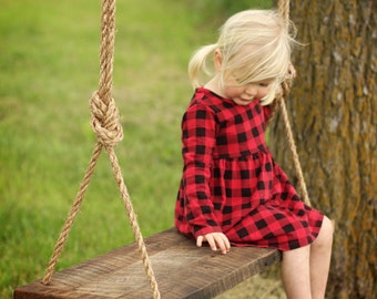Reclaimed wood bench swing – Hanging rope swing – Rustic barn wood – Backyard porch – Country summer fun – Photo prop