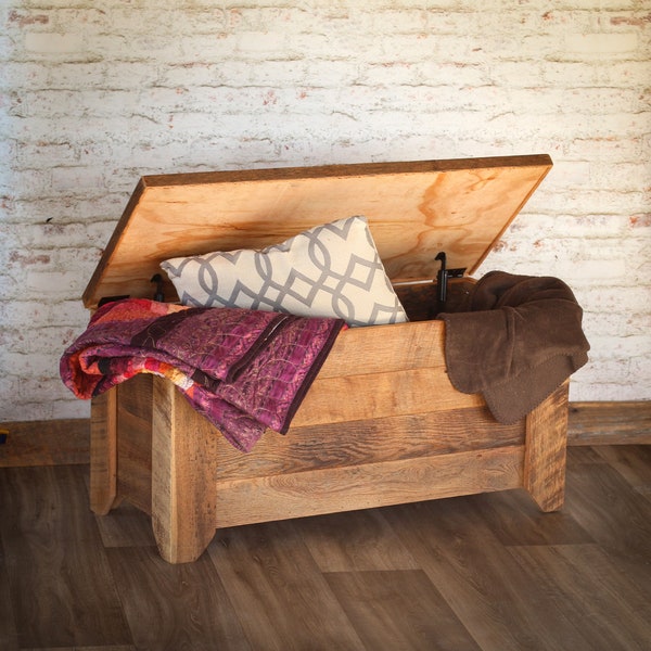 Storage Bench - Shoe Storage Bench - Mudroom Bench - Show Bench - Entryway Bench with Storage - Wooden chest - Reclaimed Barn Wood