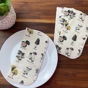 Mushroom Sketch Napkins, 2 Ply Flannel Multipurpose Wipes, Unpaper Towel