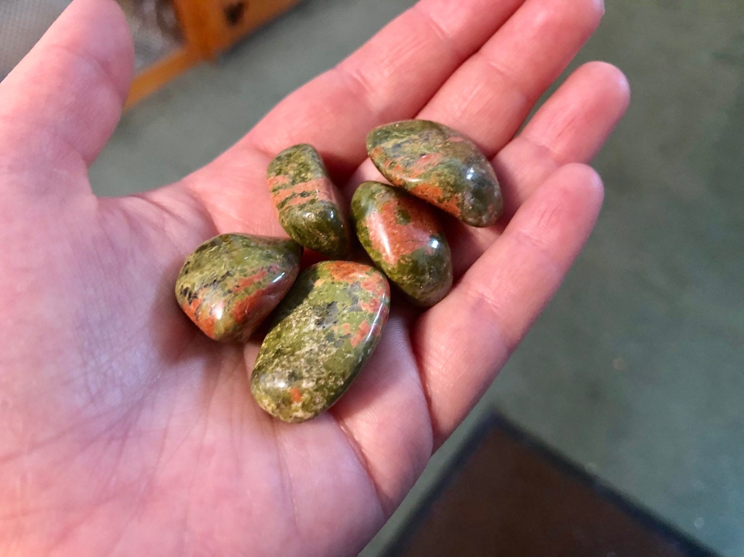 Unakite Loose Tumbled Stones