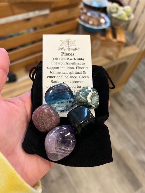 Crystal Healing Stone Kit - Spencer's