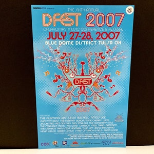 Póster original de Flaming Lips - U.F.O.s Over The Blue Dome Concert Tour 27 de julio D-Fest - Leon Russell Amos Lee Starlight Mints - Mohawk Music