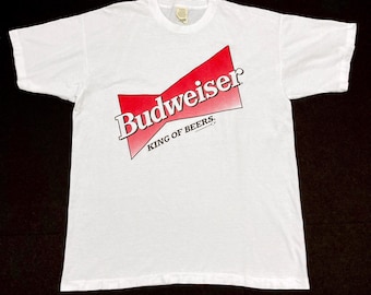 Budweiser Beer - King Of Beers T-Shirt - Vintage 1996 Licensed Anheuser-Busch Merchandise Tee - Red Graphic, White Cotton XL Mohawk Music