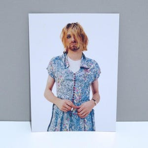 Kurt Cobain Postcard (nirvana) - National Portrait Gallery London /  Original Face Magazine Exhibition Card / Photo in a Dress /mohawk Music -  Etsy