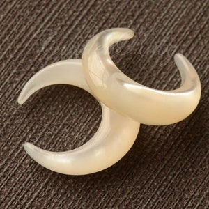 White MOP Crescent Moon Charms, White Shell Horn Beads, 20 mm White Mother of Pearl Crescent Moon, Set of 2 or More Undrilled