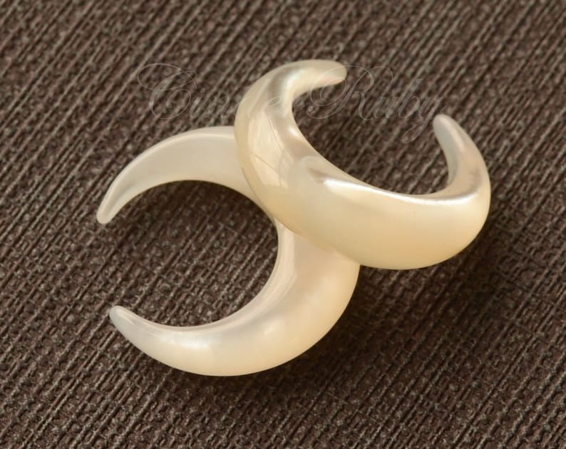 White MOP Crescent Moon Charms, White Shell Horn Beads, 20 mm White Mother of Pearl Crescent Moon, Set of 2 or More Undrilled