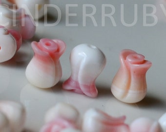 Queen Conch Shell Tulips,Natural Pink MOP Flower Beads,Blush Pink Mother of Pearl Tulip Flowers,5x8 mm,Hand Carved Tulips,Full Drilled