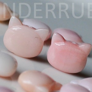 Natural Pink Conch Shell Cat Head Charms/Connectors,Delicate Hand Carved Queen Conch Beads,Full Drilled Pink Mother of Pearl Beads,9x8x4 mm