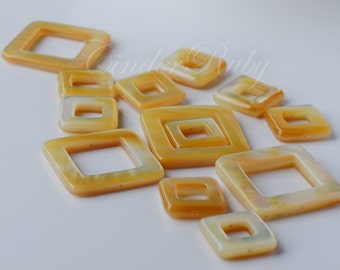 Yellow Shell Square Loops,Golden MOP Sqaure Donuts,Full Drilled Yellow MOP Sqaure Loop Beads;15/25 mm