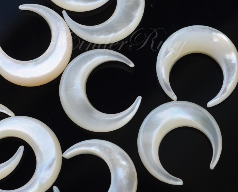 White MOP Crescent Moon Charms, White Shell Horn Beads, 20 mm White Mother of Pearl Crescent Moon, Set of 2 or More image 3