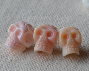 Pink Queen Conch Shell Hand Carved Skull Connector Beads,Pink MOP Skull Beads;Pink Mother of Pearl Skull Connectors;9*13 mm,1 Pc
