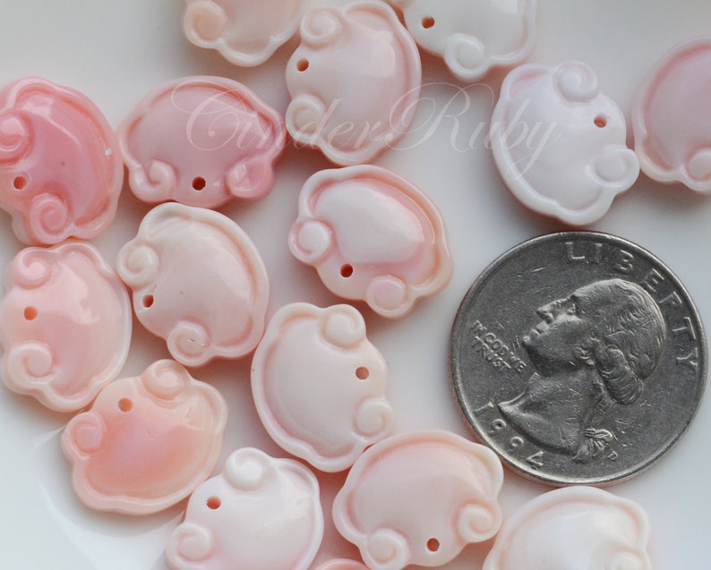 Pink Queen Conch Shell Hand Carved Ruyi Pendants,12-20 mm Pink MOP Charm BeadsPink Mother of Pearl Drops image 6