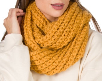 The Chloe Women Crochet Wool  Red chunky knit ribbed Infinity Scarf/Cowl/Circle scarf / Choose your color