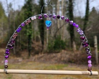 Purple glass beaded wire wrapped hummingbird swing, heart suncatcher, garden decor, suncatcher swing, hummingbird swing, bully perch swing