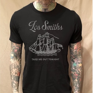 Los Smiths ship 2nd Edition