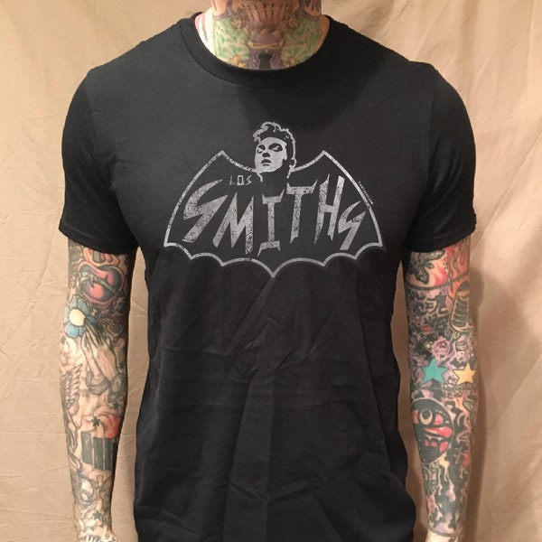 Los Smiths Bat On Black Tee