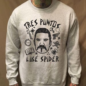 Tres Puntos Like Spider on Grey Sweater