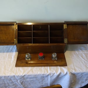 A late Victorian walnut writing box  desk top stationary box inkwells in great  condition including key 42 x 28 x 28cm
