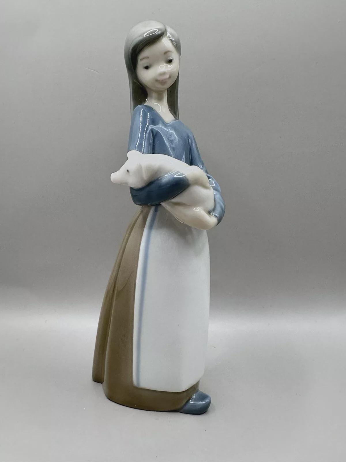 再値下げ 142129〇 LLADRO リヤドロ 子豚を抱く少女 フィギュリン 人形 
