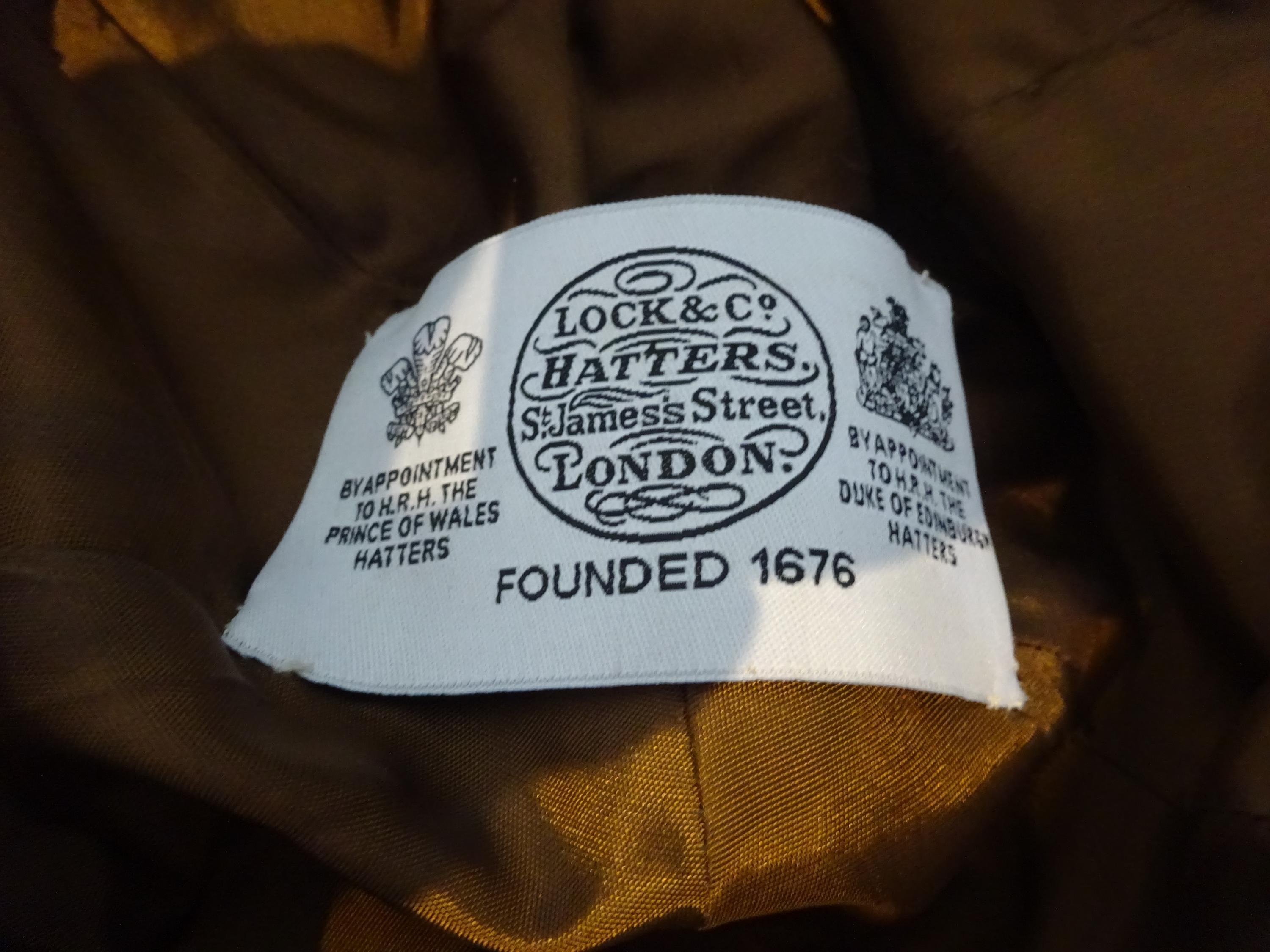 Genuine Wool Lock & Co Hatters Tweed Deerstalker Hat in Lovely