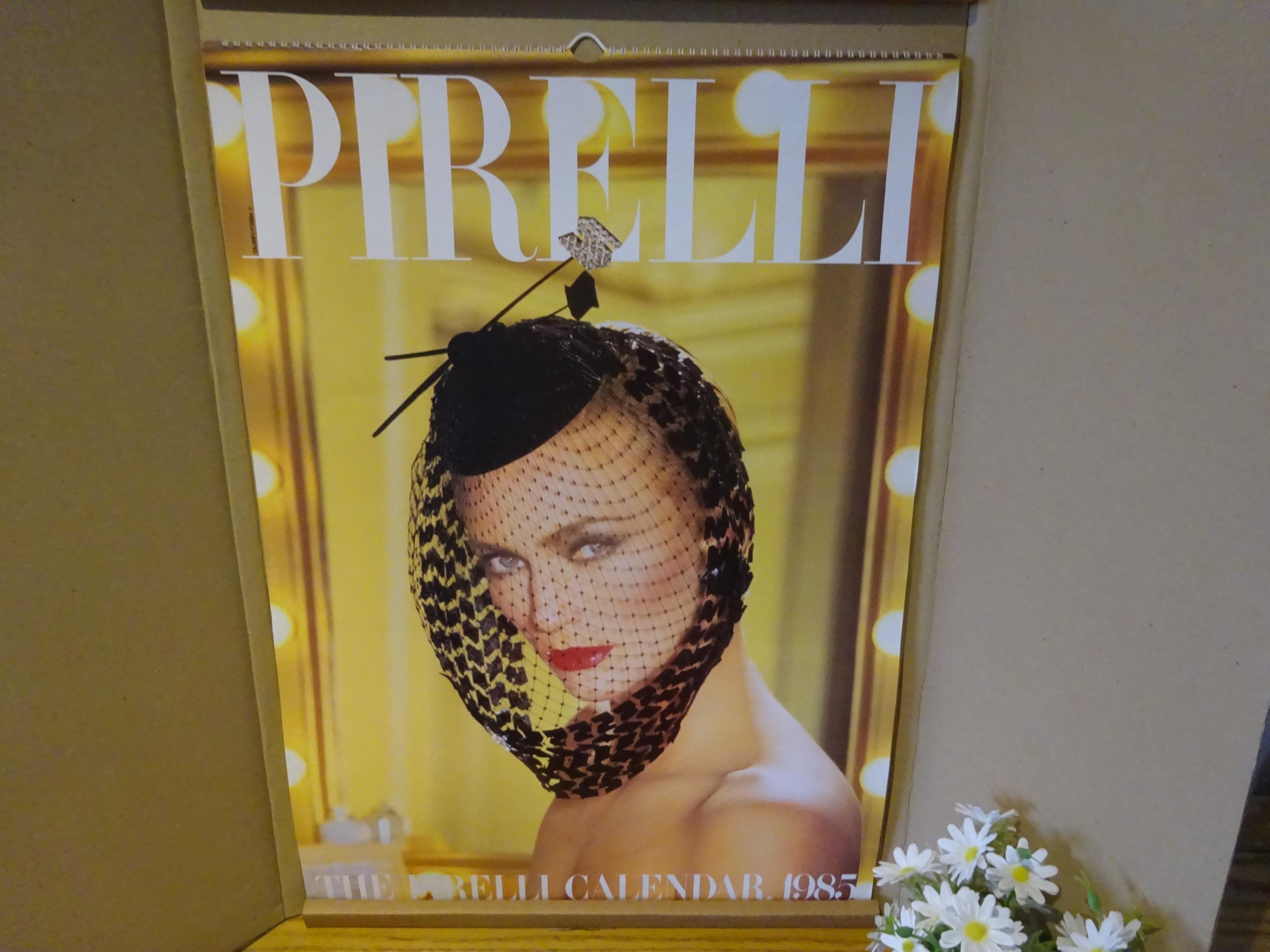 正規代理店 Pirelli Calendar Pirelli 1985 Rare in in Condition Fantastic その他