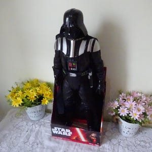 Grand jouet modèle Star Wars Dark Vador 2015 BNIB état exceptionnel 51 cm / 20 pouces état de collection