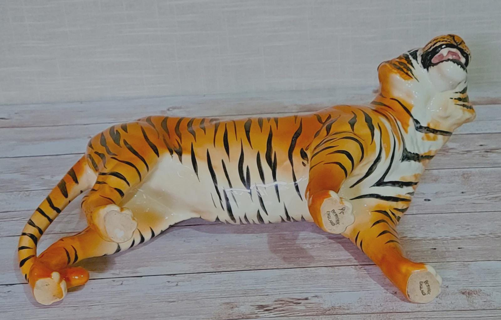 Large Beswick Tiger #2096 1967 - 1990 Retired in Excellent