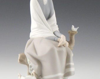 LLADRO BUTTERFLY TREASURES ~ Exquisite Piece of Lladro Porcelain