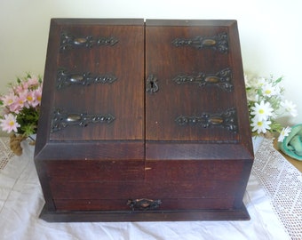 Antique oak writing slope stationary box office stationary storage box amazing condition including key & glass ink pots