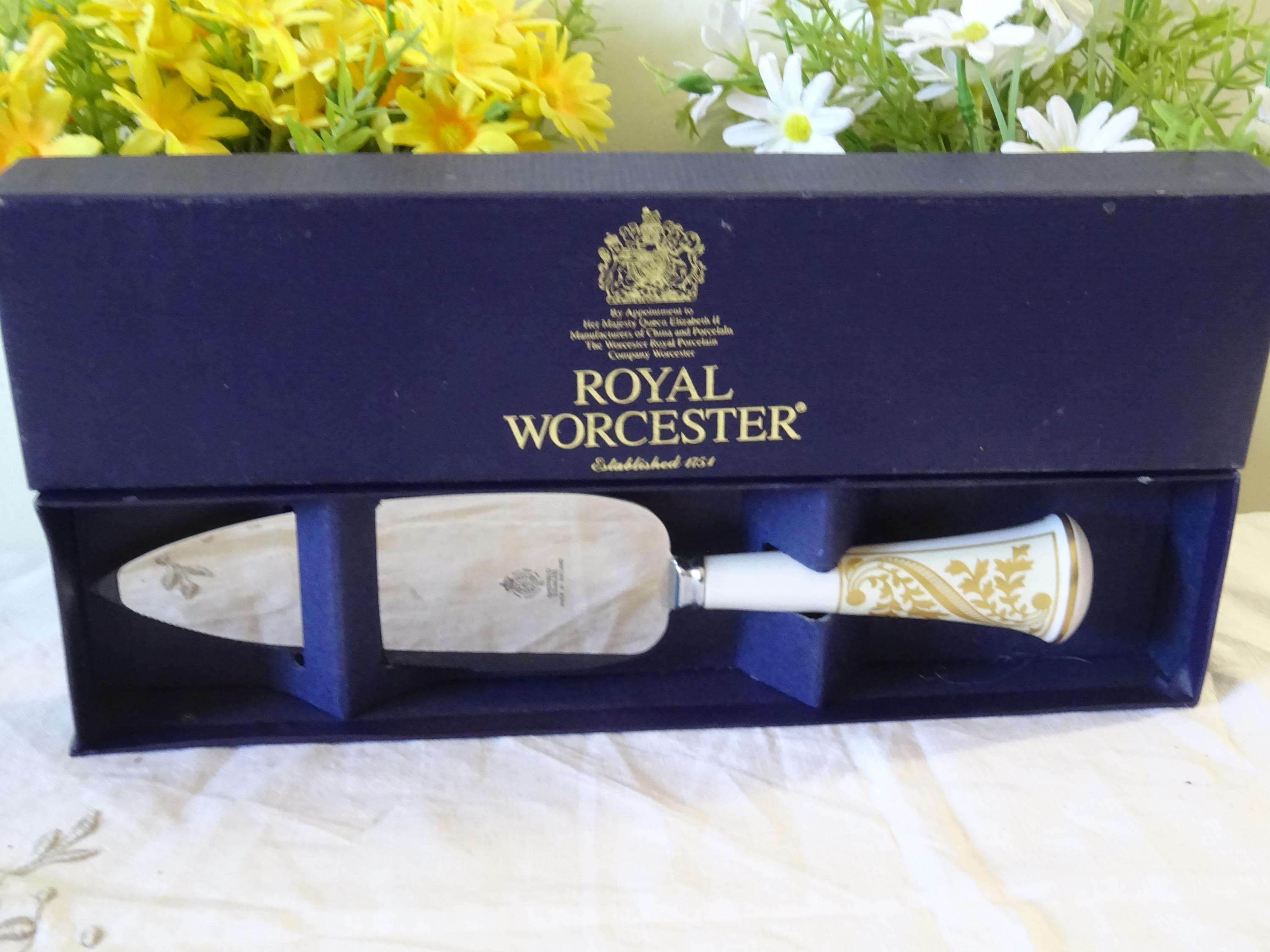 Royal Worcester Cake Knife - Etsy