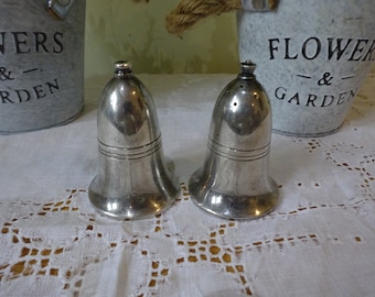 Pair of electroplate hall marked salt & pepper pots / condiment set