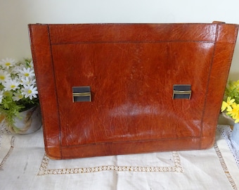 Superbe porte-documents / attaché-case en cuir marron italien avec bandoulière en cuir pleine fleur